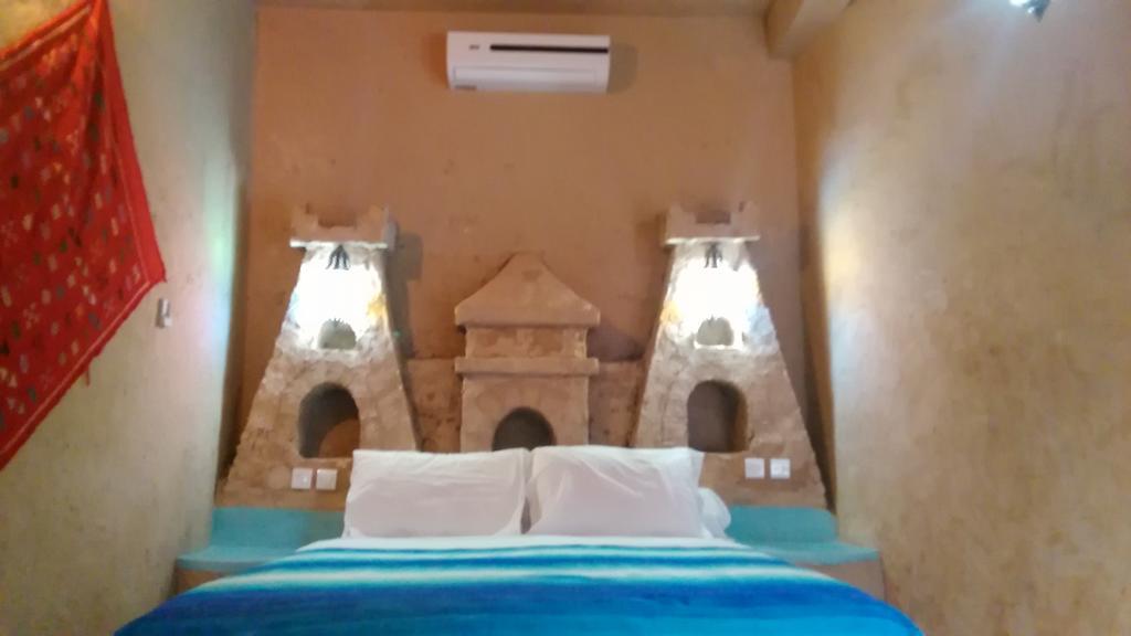 Riad Мерзуга Номер фото